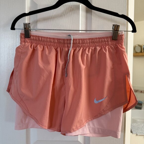 Nike Women's One Dri-FIT High-Waisted 3" 2-in-1 Shorts - Picture 1 of 2